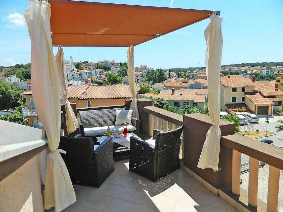 Apartment Leona プーラ エクステリア 写真